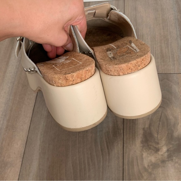 Dolce Vita Yevan platform studded leather clogs mule ivory size 8.5 - Picture 7 of 8